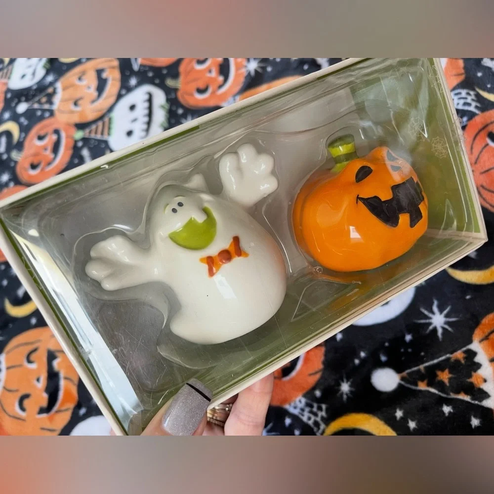 Ghost & Jack-O-Lantern Pumpkin Halloween Boo & Co. Target Salt & Pepper Shakers